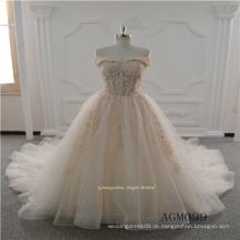 Neues Design-Spitze-Hochzeits-Kleid mit langem Zug 2017